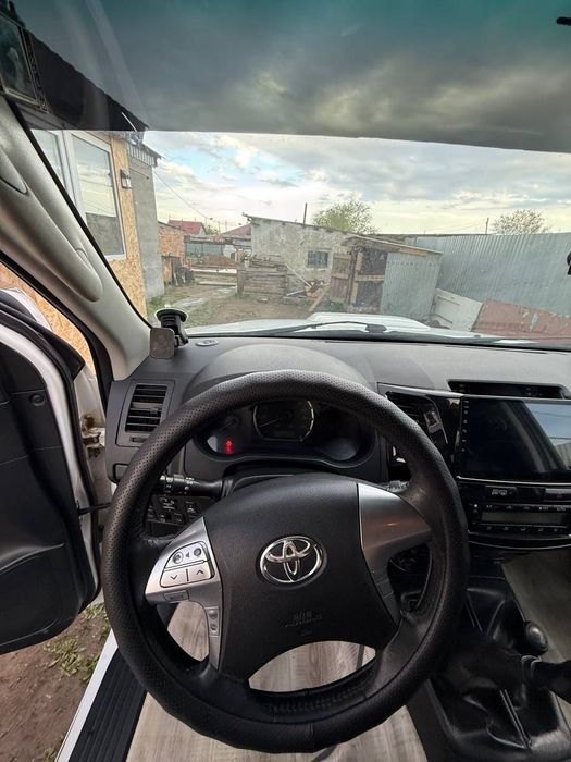 Продам Toyota hilux