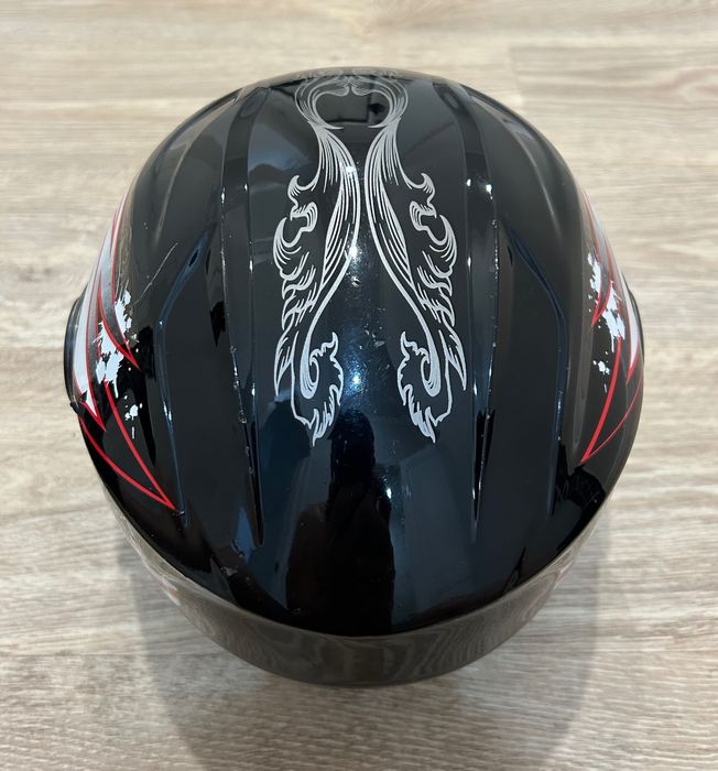 Мотошлем в хорошем состоянии