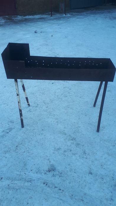 Продам мангал с крышкой