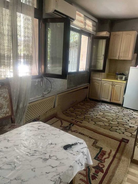 Чилонзор-25 Кирпич 2/1/5 балкон 2/6 Ориентир Инфин Банк