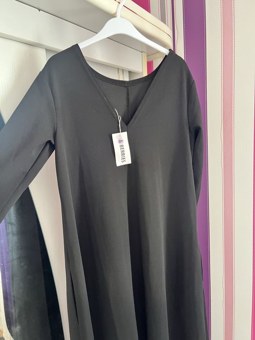 Продам платье новое