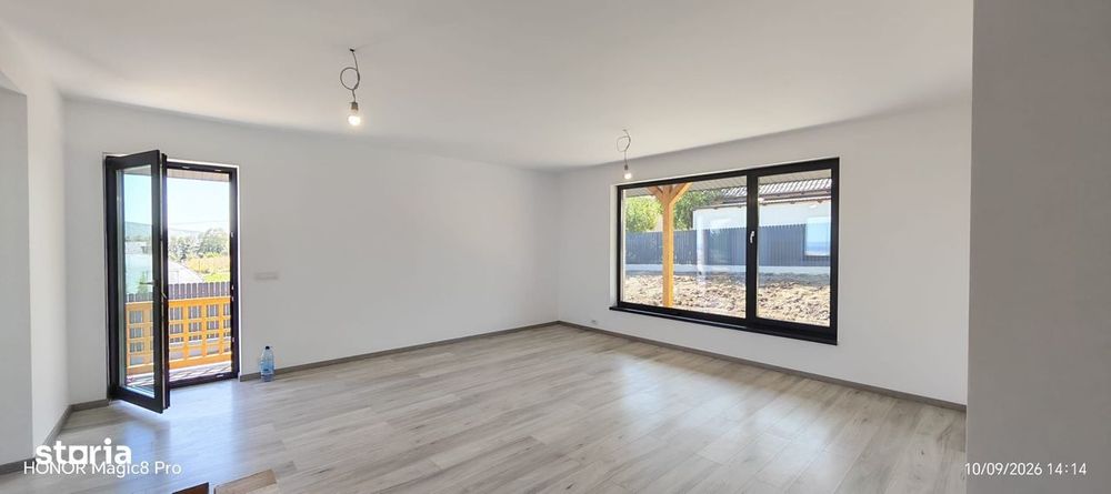 Casă Modernă pe Parter cu o Priveliște Deosebită