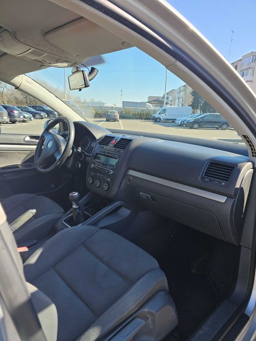 Volkswagen Golf 5 - 2006 - Manual - 2.0 FSI (150 CP)