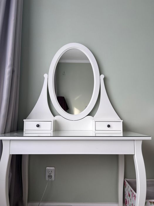 Туалетный столик IKEA