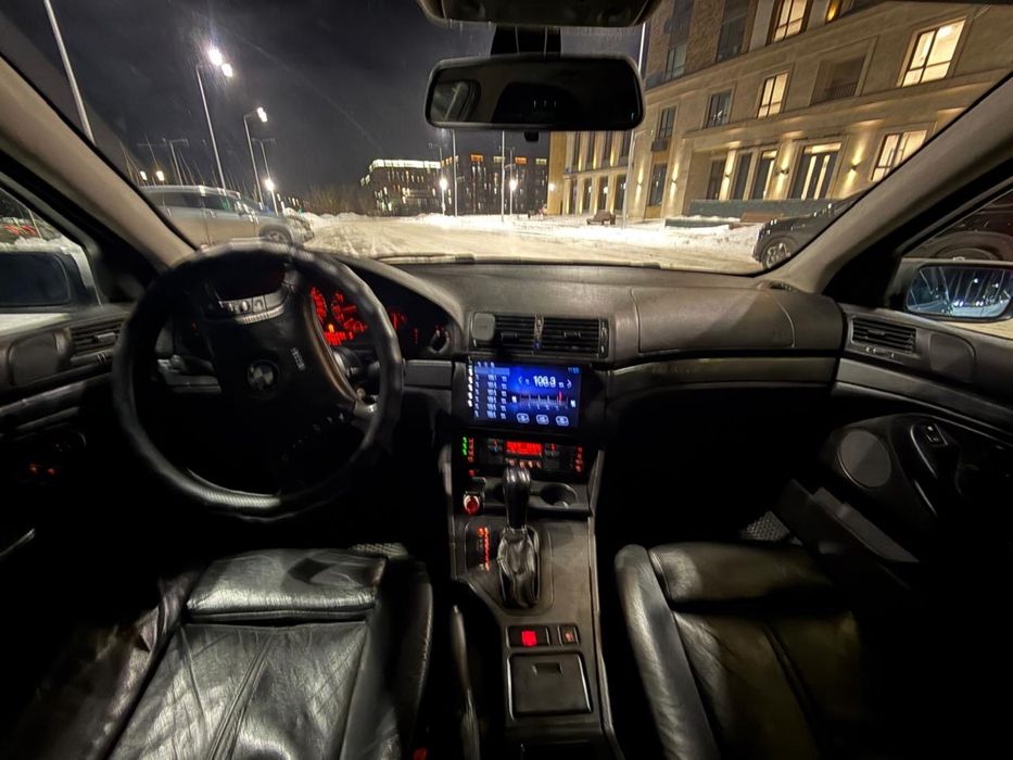 BMW E39 520i 1997 продается