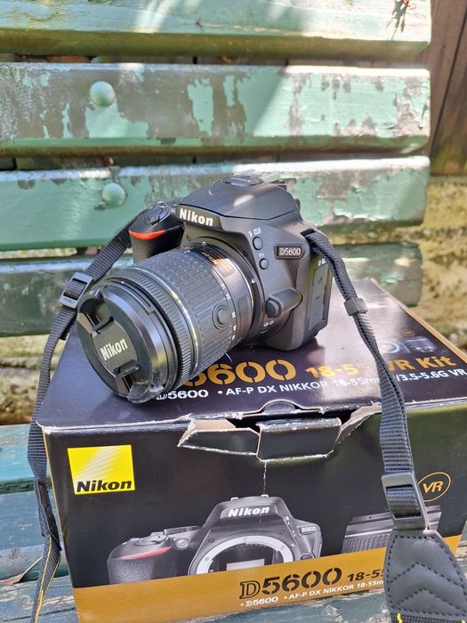 Aparat foto Nikon D 5600