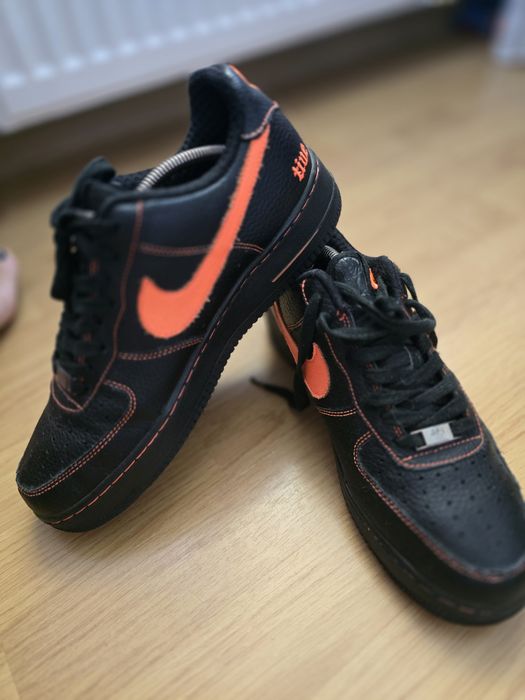 Adidași  Nike cu detalii potocalii