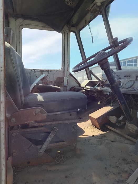 Трактор Т-150 продавам