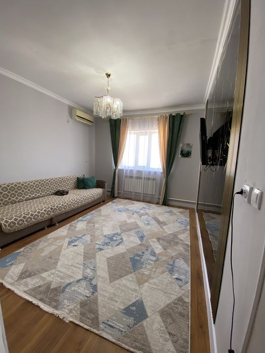 3 бөлмелі уй сатамын.