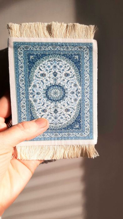 Красивые коврики для кукольного домика!