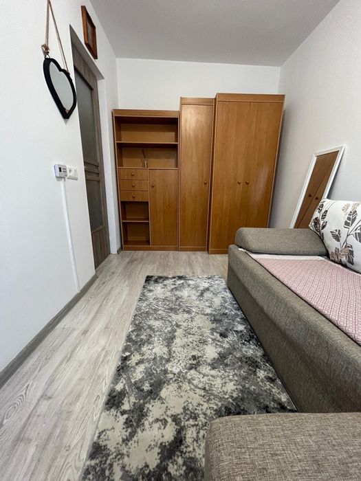 Garsoniera de inchiriat