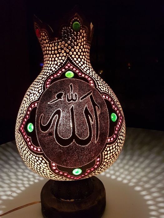 Светильники из декоративной тыквы