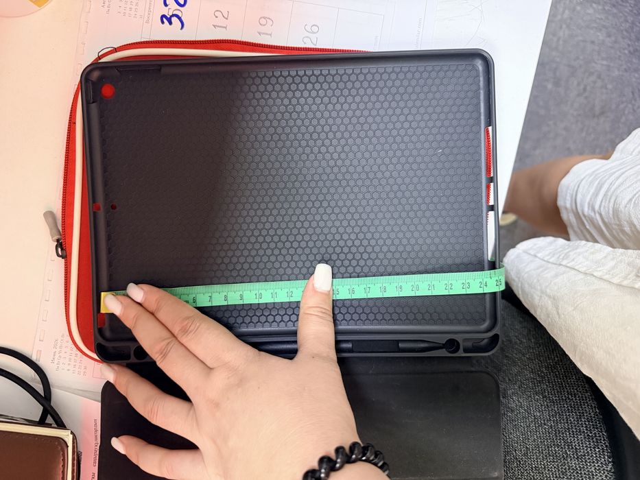 Чехол для iPad в отличном состоянии