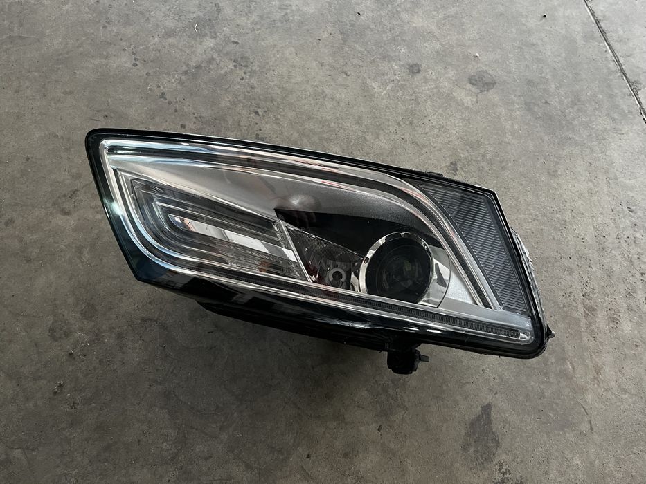 Фарове за Audi Q5/SQ5
