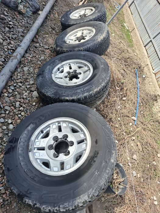 Диски шинами комплект