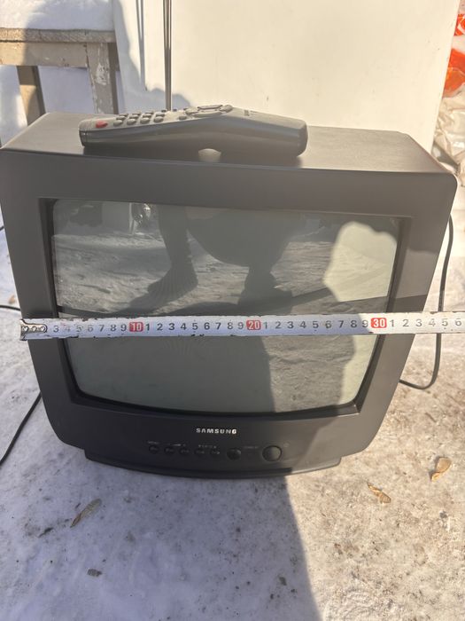 Маленький телевизор