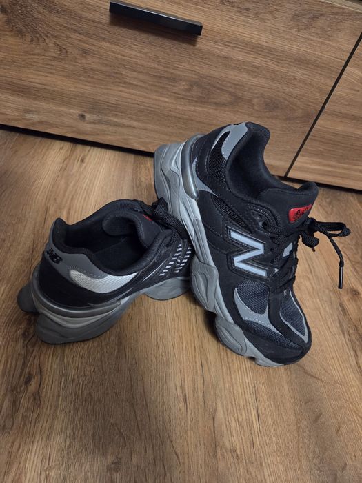 New Balance 9060..
