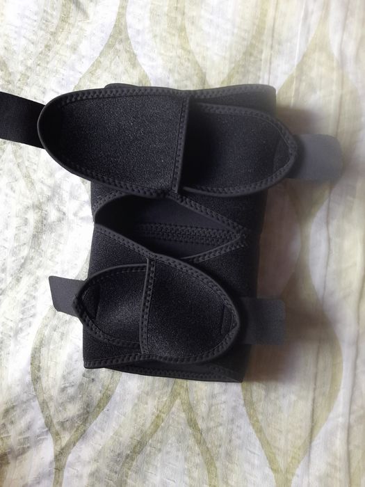 Suport stabilizator pentru genunchi