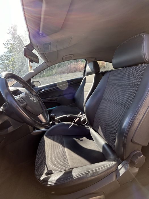 opel astra H GTC 1,9
