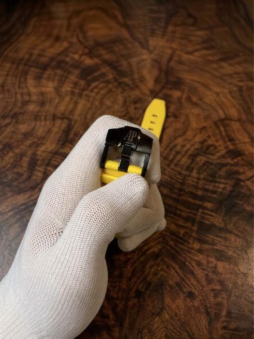 Часовник Audemars Piguet Royal Oak Yellow