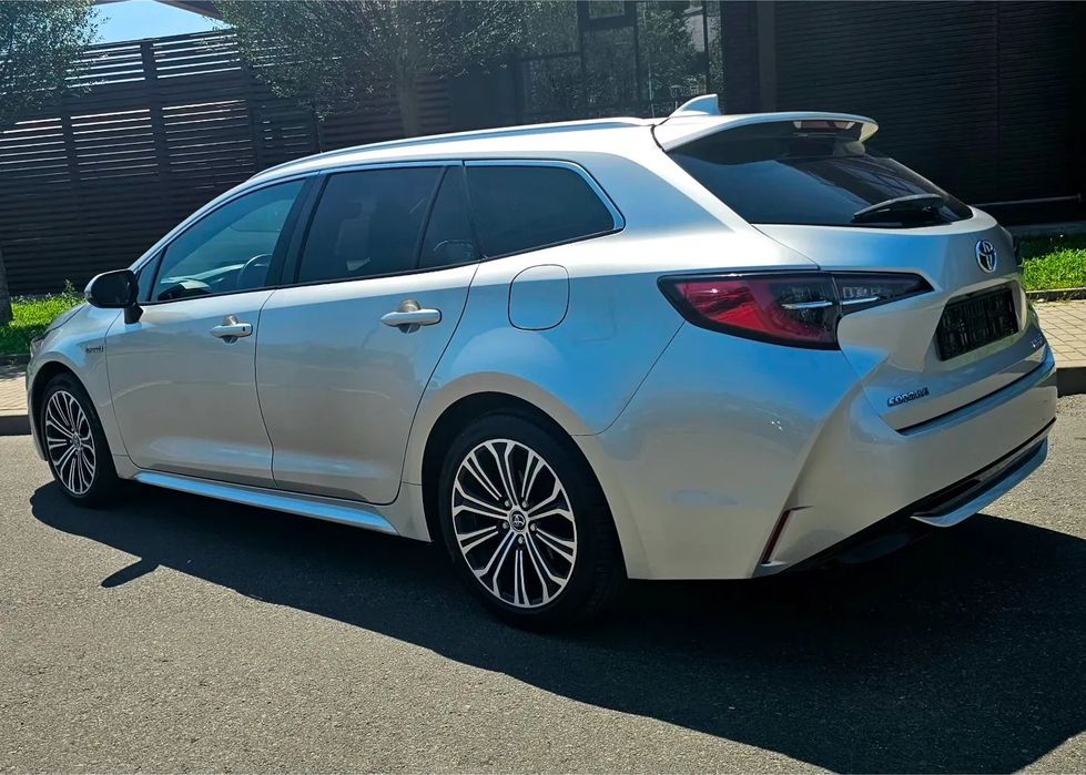 Toyota Corolla Toyota Corolla 2.0 Hybrid 184 cp FULL/Garantie extinsa/