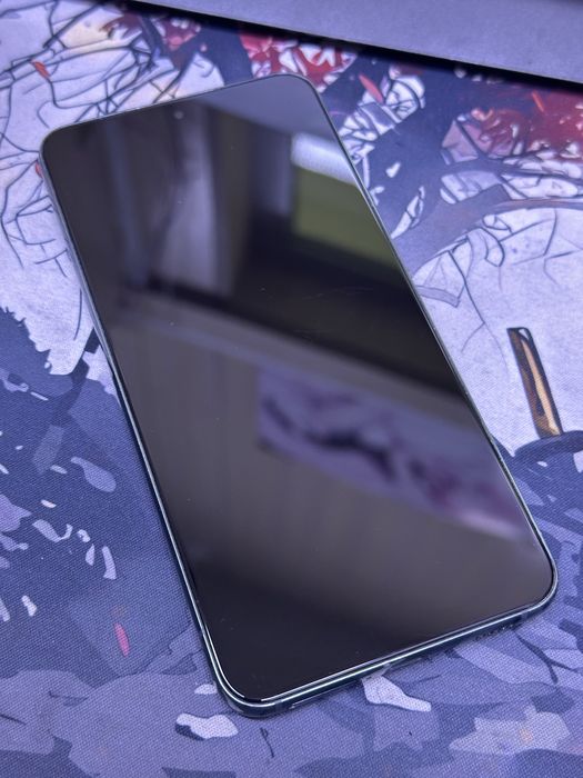 Samsung S22 8/128ГБ