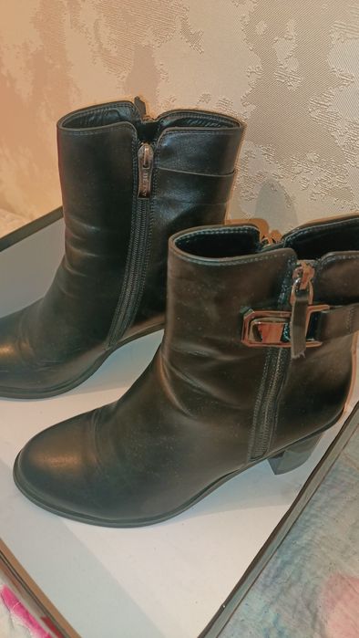 Коженные ботинки