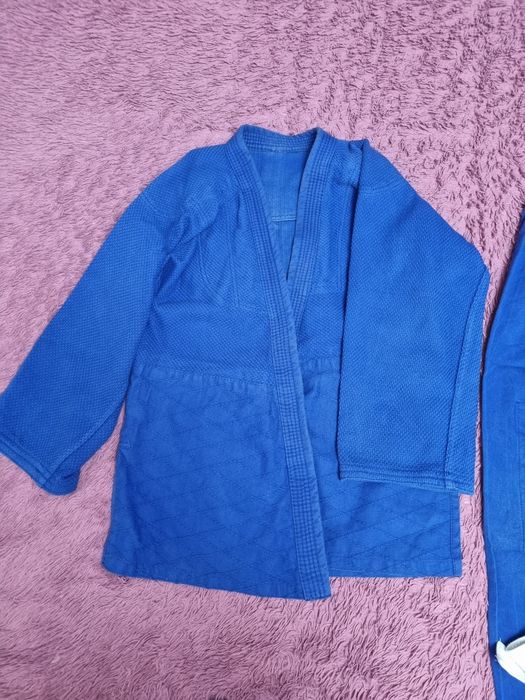 Кимоно в хорошем состоянии.