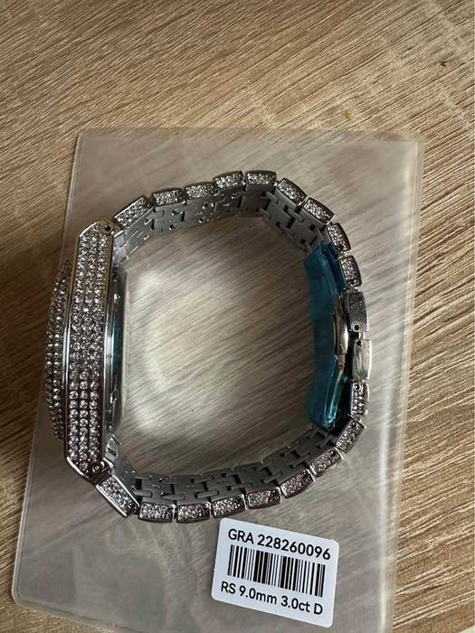 Диамантен Автоматичен Скелетон Часовник със Сертификат