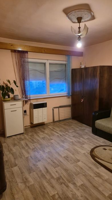 inchiriez Garsoniera conf.1,et.2