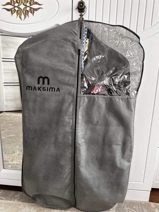 Костюм тройка