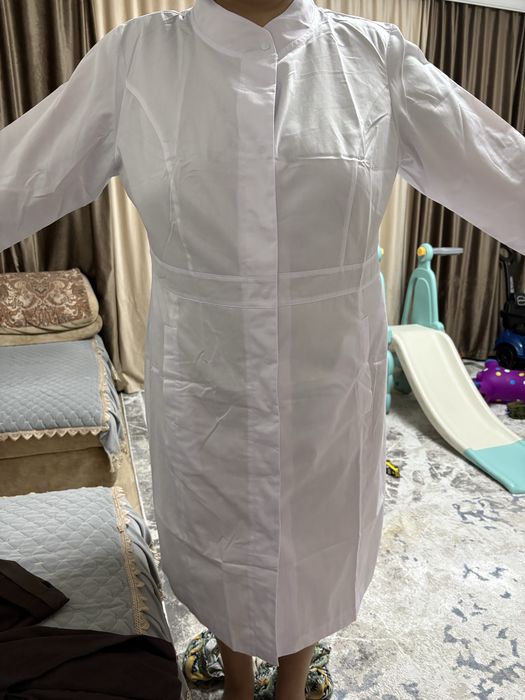 Медицинский белый халат