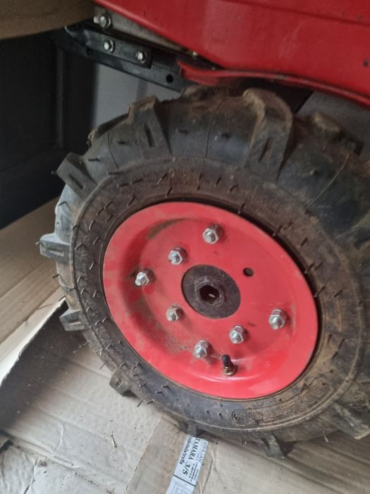 Vând motosapă preț NEGOCIABIL