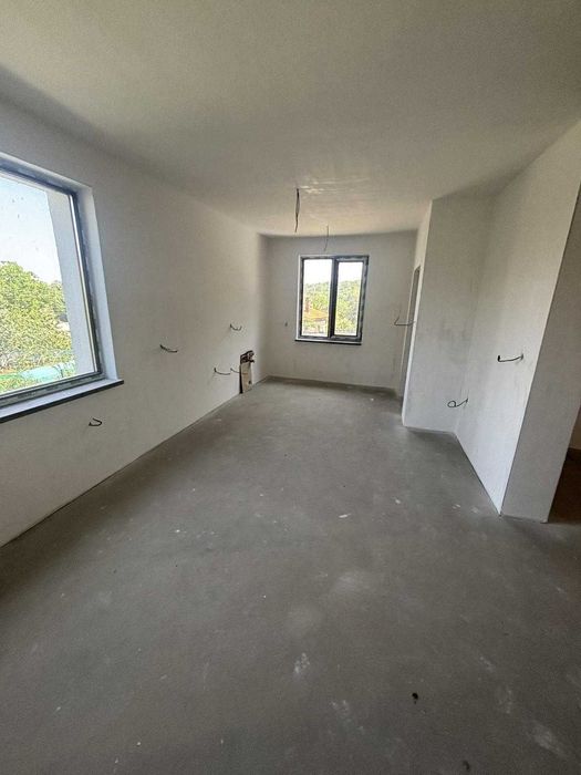 Продава се Къща в Божурище - 300 кв.м за 1200 €/кв.м - Снимка #4