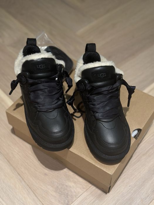 UGG ботинки / кроссовки оригинал