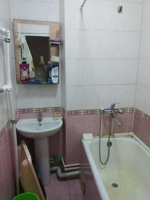 2 хоналик квартира 5 кават кирпичный дом, шарк 2, шайхул олам