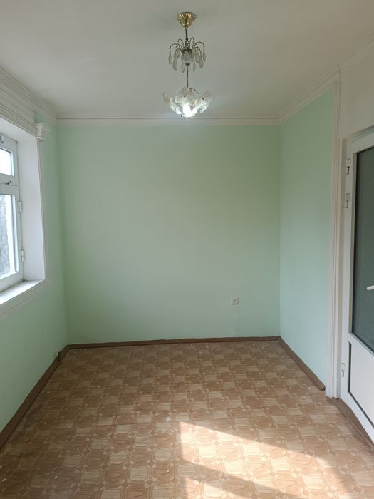 Продам квартира 2 комната вокзал олтин Самарканд ресторан