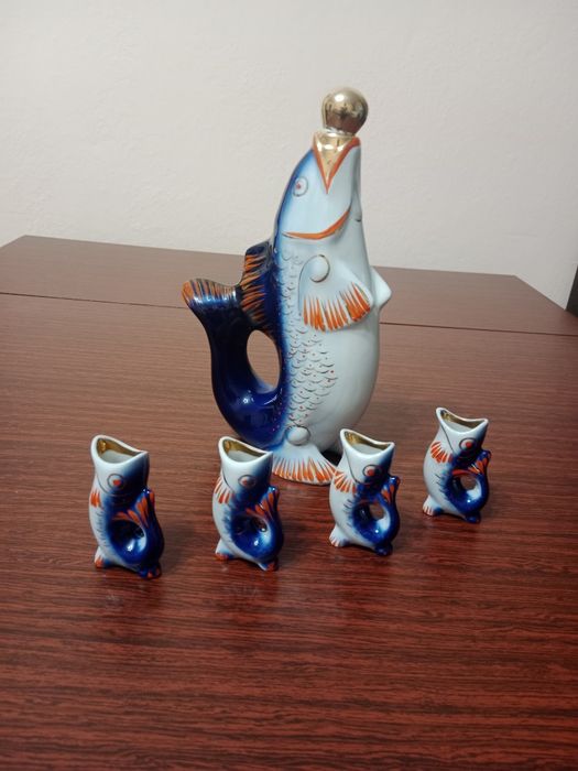 Фарфоровые рыбки для коньяка