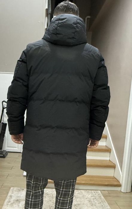 Продам пуховик новый UNIQLO