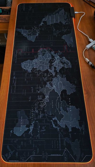 Подложка за мишка RGB World map и USB плазмена лампа за бюро