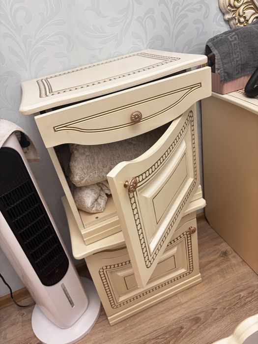 Продам 2х спальный гарнитур б/у