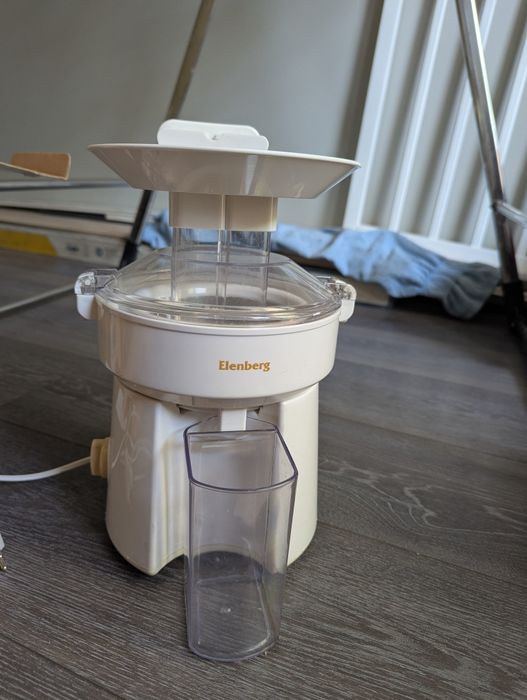 соковыжималка Elenberg JM-5030