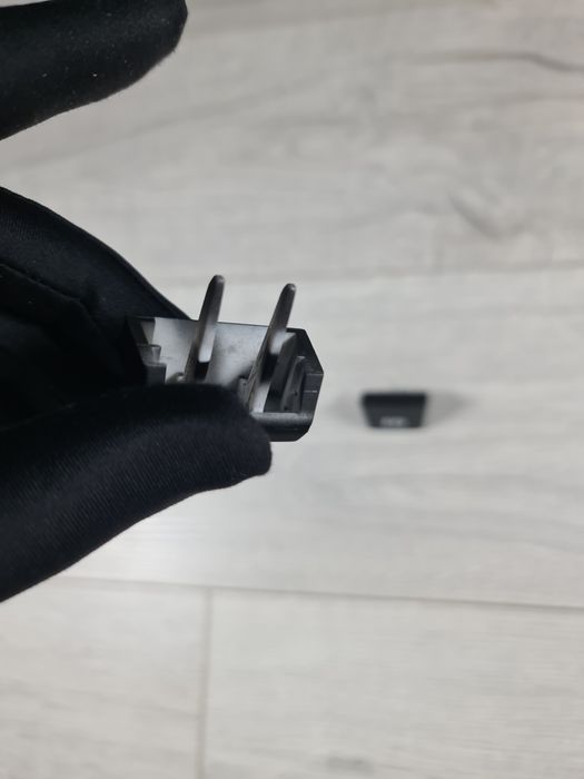 Buton-P-Parcare-Parking-Bmw-Seria-5-7-X3-X4-X5-X6-F10-F15-F16-F01-F25