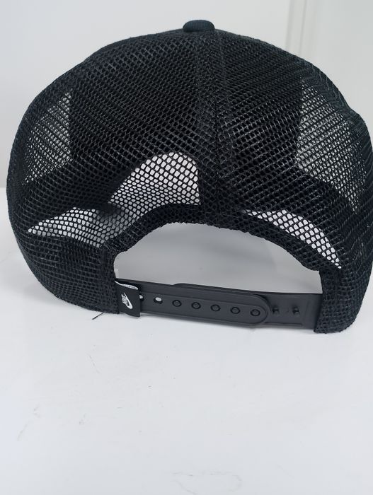 Liverpool - Мъжка лятна шапка Nike