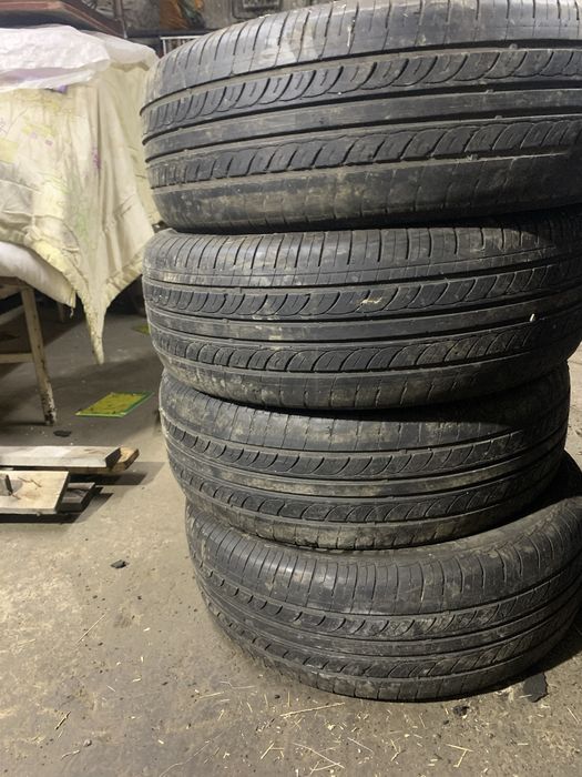 Продам Шины 215/60/16