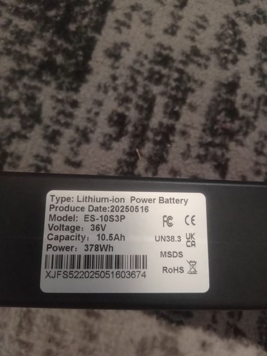 Vând baterie ,controler ,display trotineta xiaomi m365