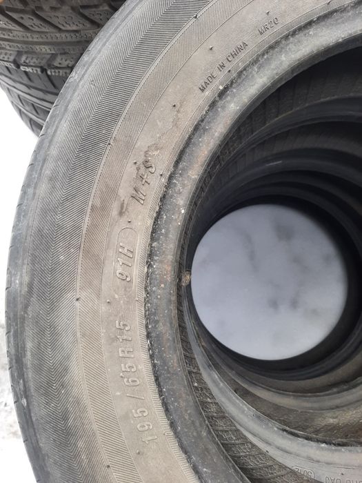 Комплект шин 195/65/15