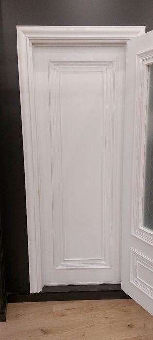 Распродажа дверей