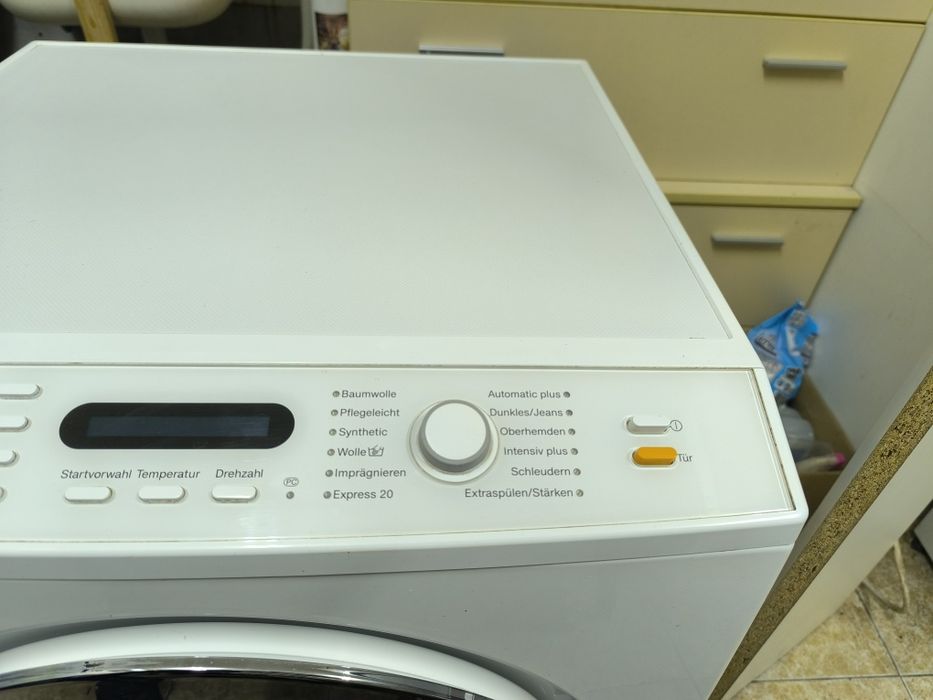 Пералня Miele W6544WPS - 8кг. 1400об. инверторна.