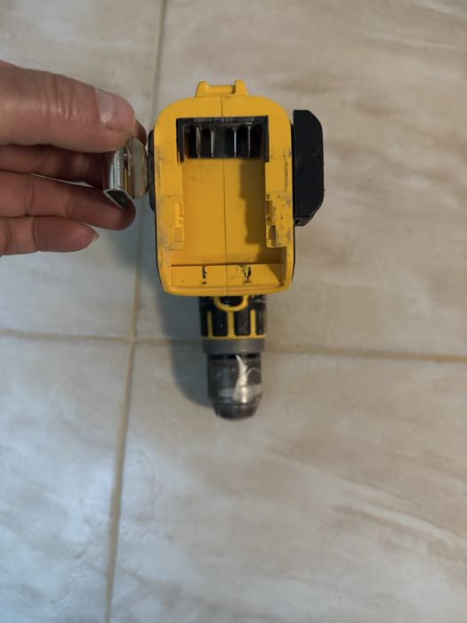 Vand dewalt dcd 795